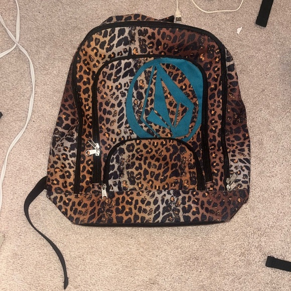 Volcom Leopard Print Women's Backpack with Teal Accents - Picture 1 of 11